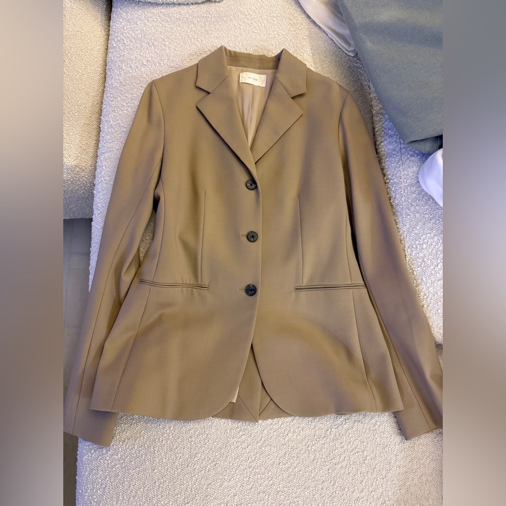 The Row Wool Structured Blazer - Picture 4 of 6